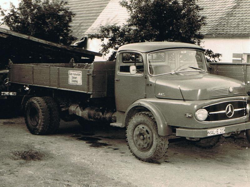 1957