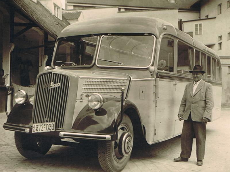 1962